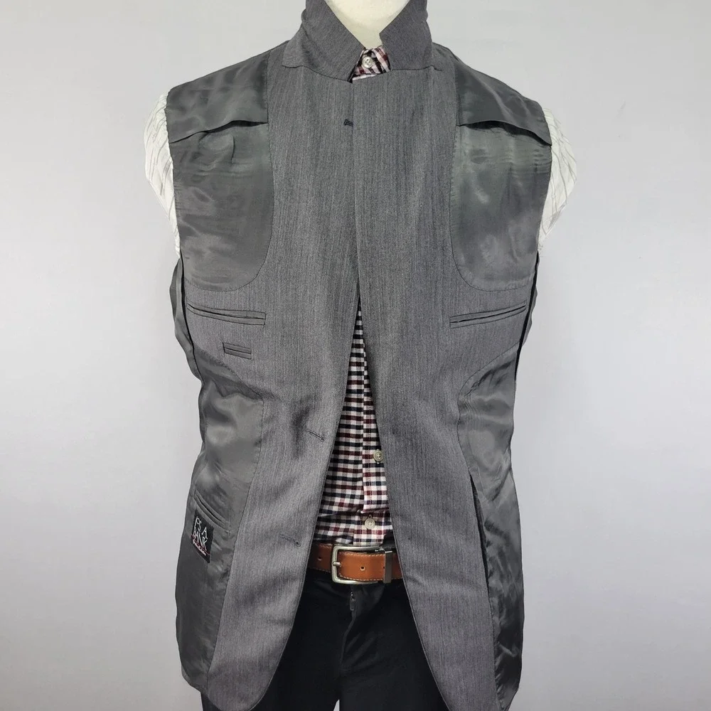 JOS A BANK Signature Mens Sport Coat Blazer Two Button Gray Wool Herringbone 38R